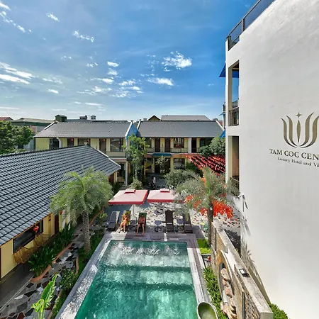 Tam Coc Center Luxury Hotel & Villa-3